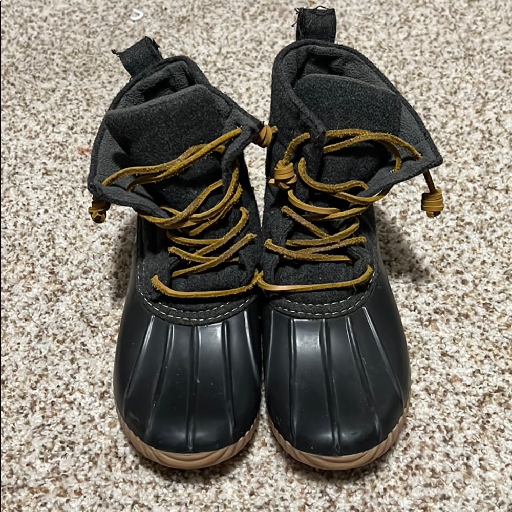 Steve Madden duck boots